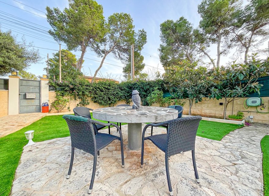 Resale - Villa - El Toro