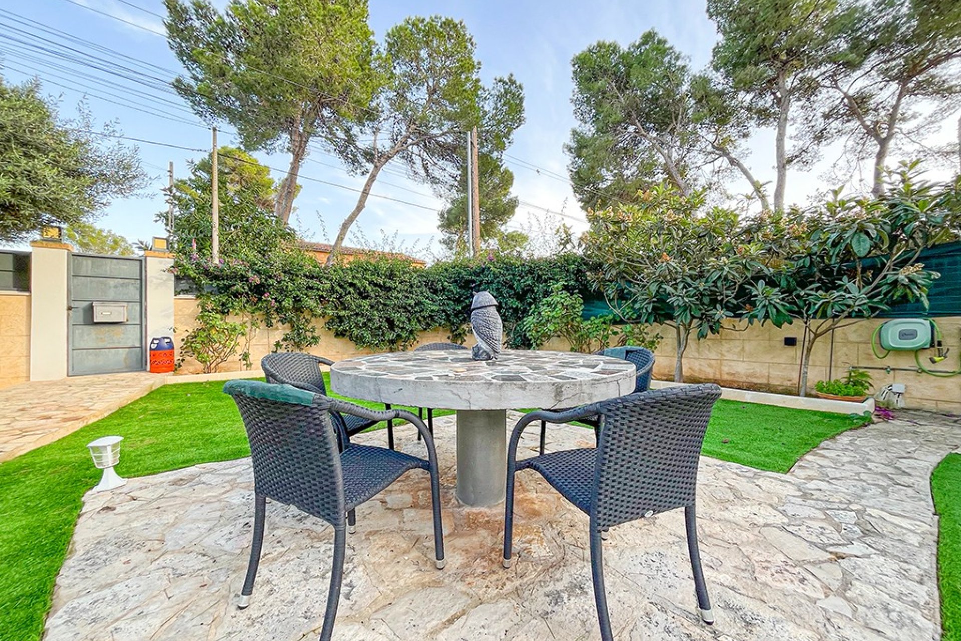 Resale - Villa - El Toro