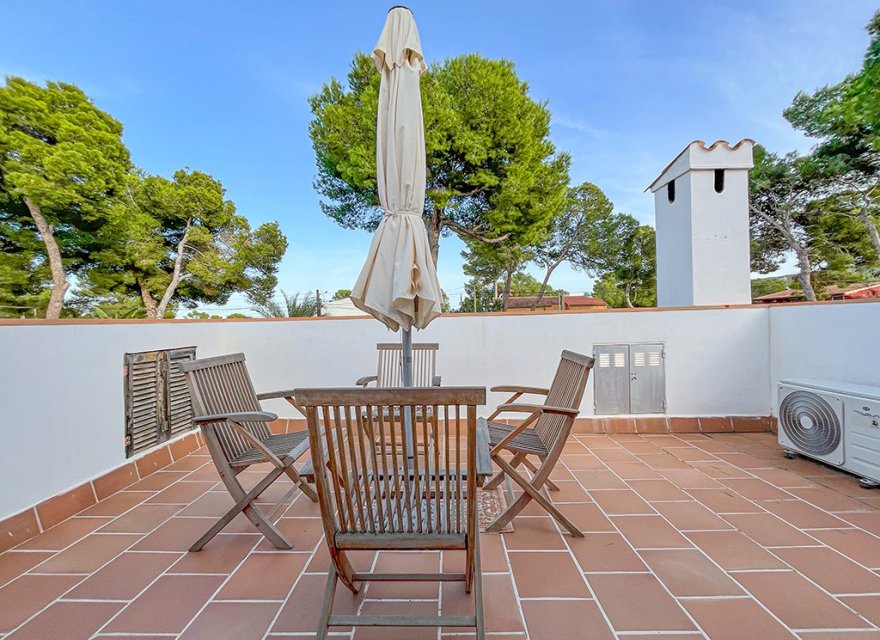 Resale - Villa - El Toro