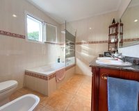 Resale - Villa - El Toro