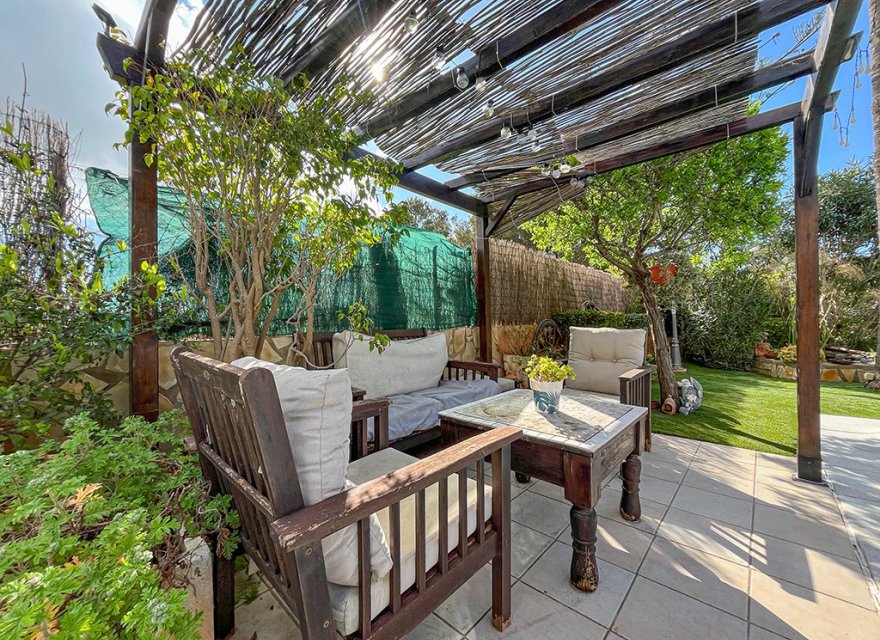 Resale - Villa - El Toro