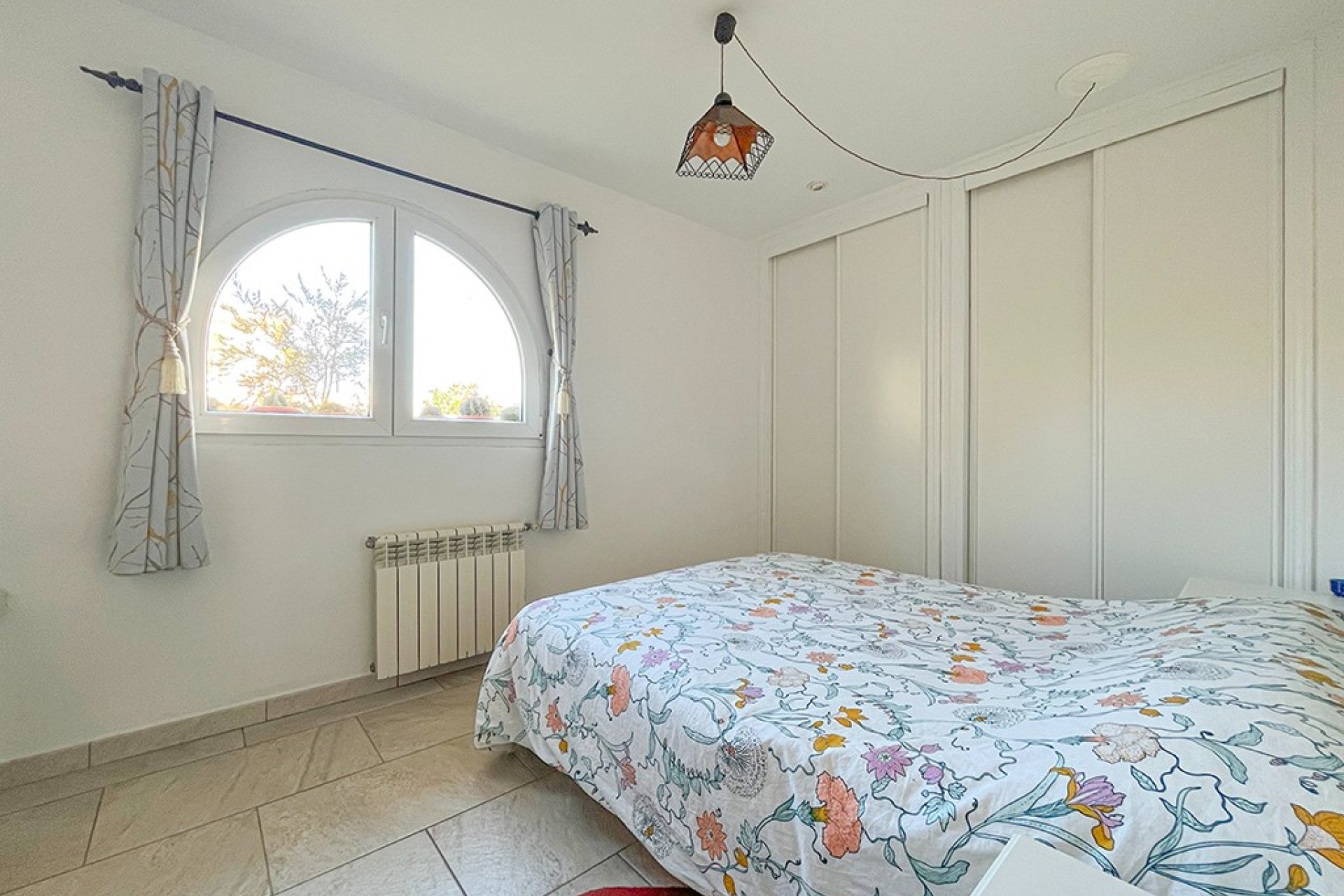 Resale - Villa - El Toro