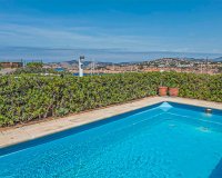 Resale - Villa - El Toro