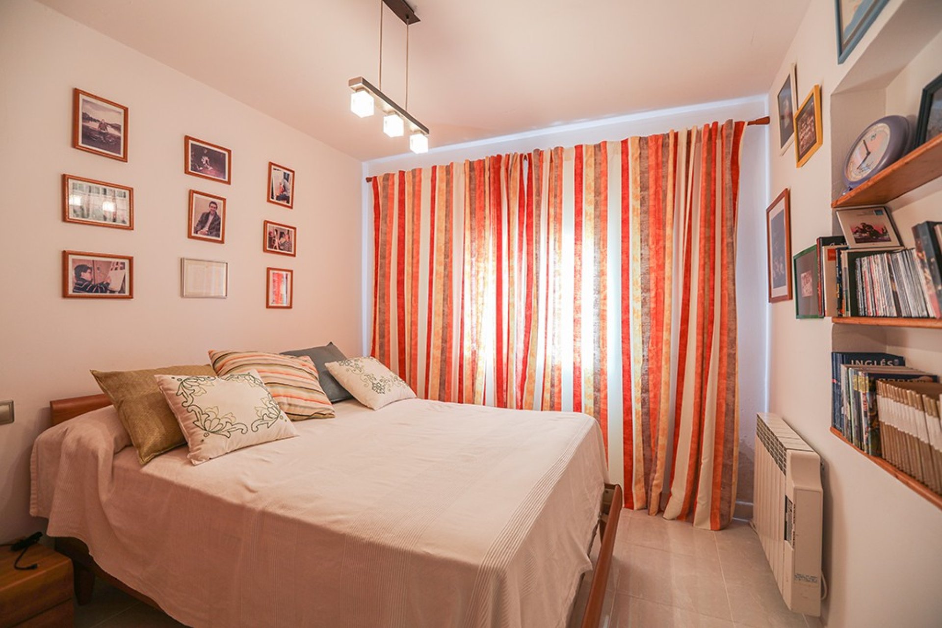 Resale - Villa - El Toro