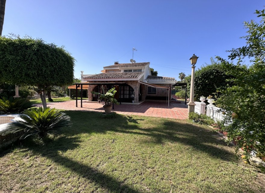 Resale - Villa - Elche - Costa Blanca