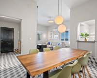 Resale - Villa - Elche