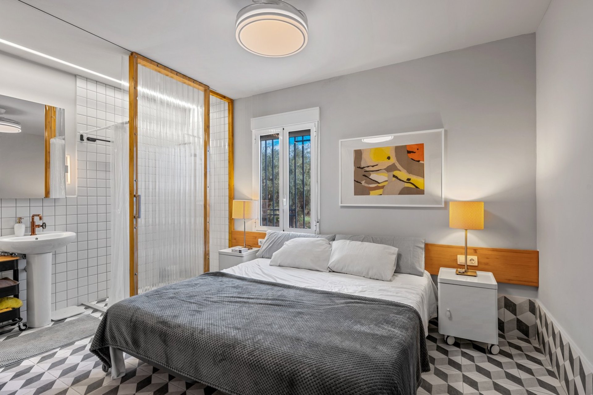 Resale - Villa - Elche