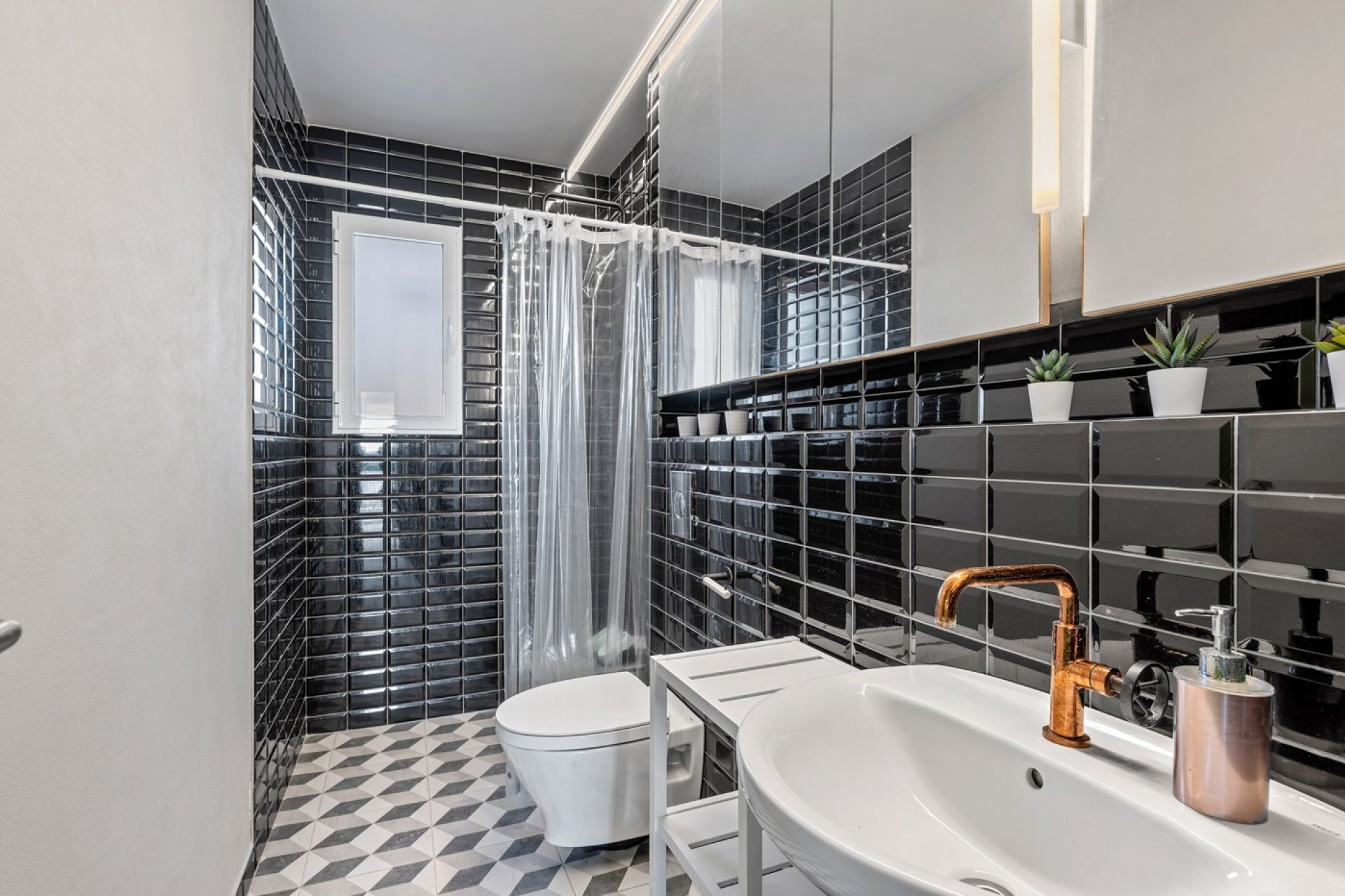 Resale - Villa - Elche