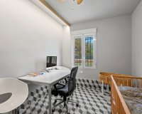 Resale - Villa - Elche