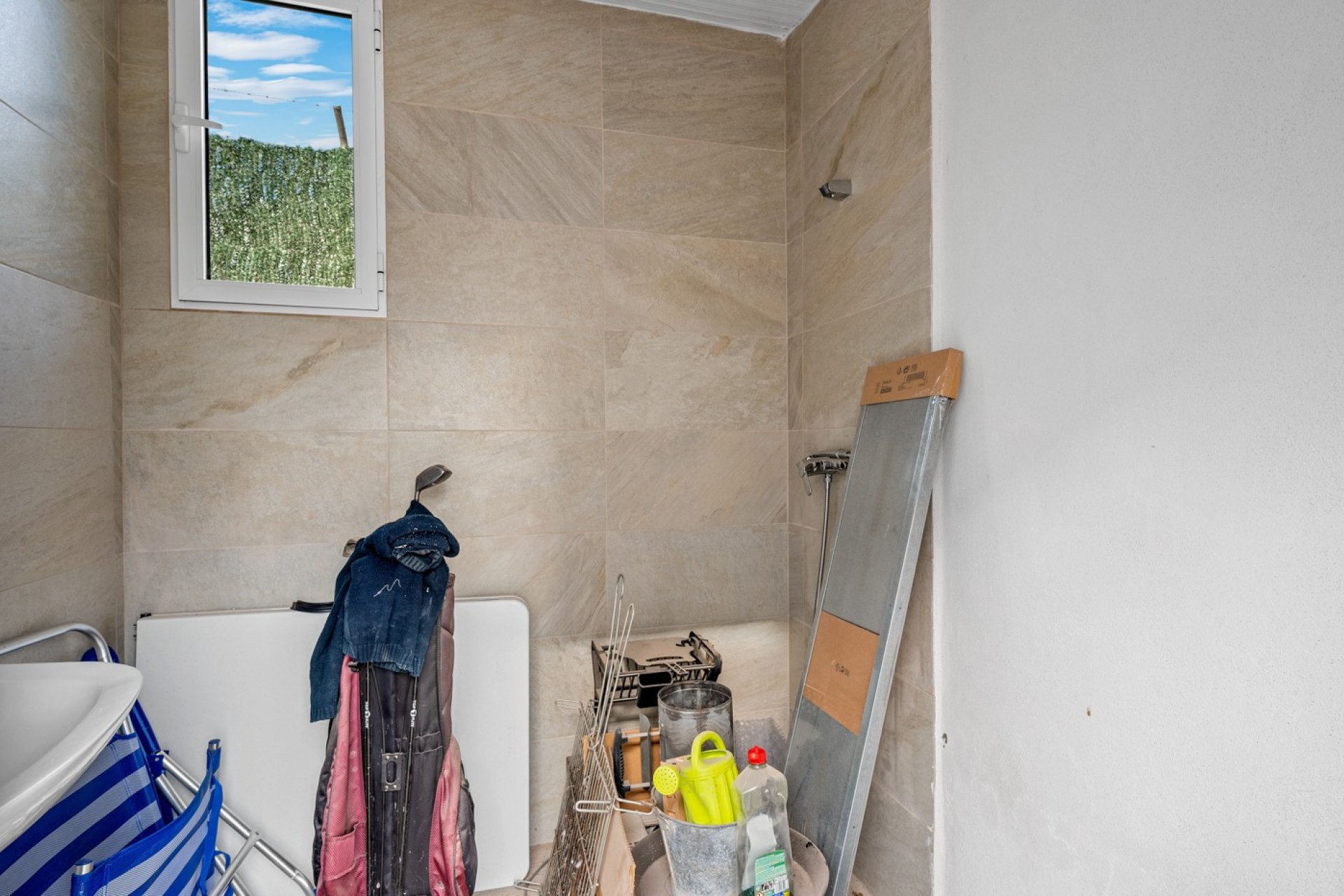 Resale - Villa - Elche