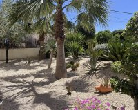 Resale - Villa - Es Capdellá