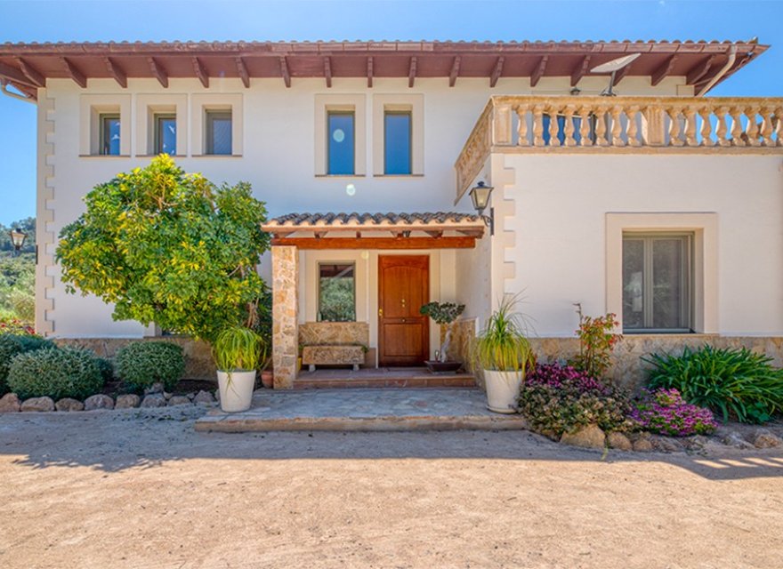 Resale - Villa - Esporles