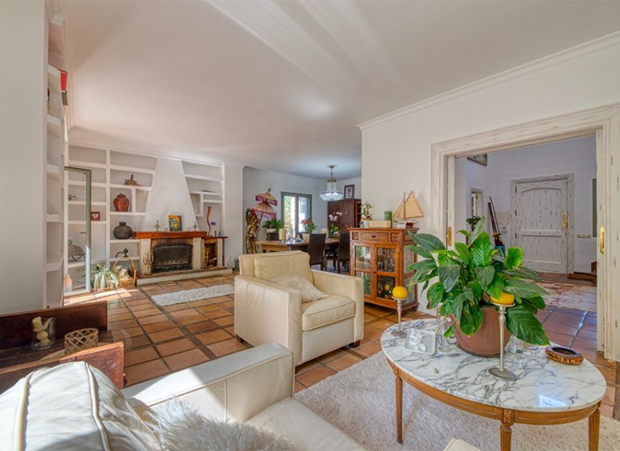 Resale - Villa - Esporles