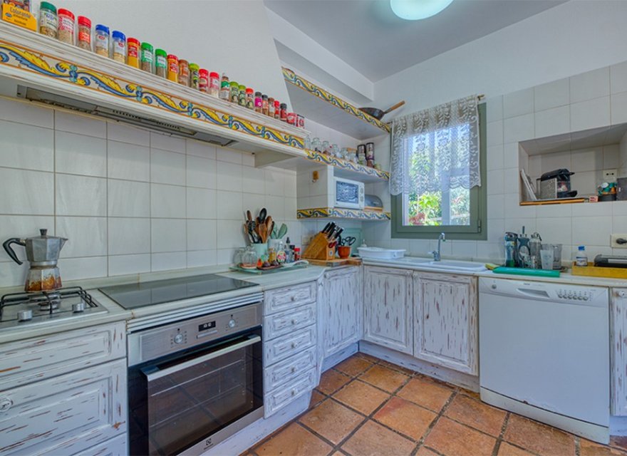 Resale - Villa - Esporles