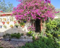 Resale - Villa - Esporles