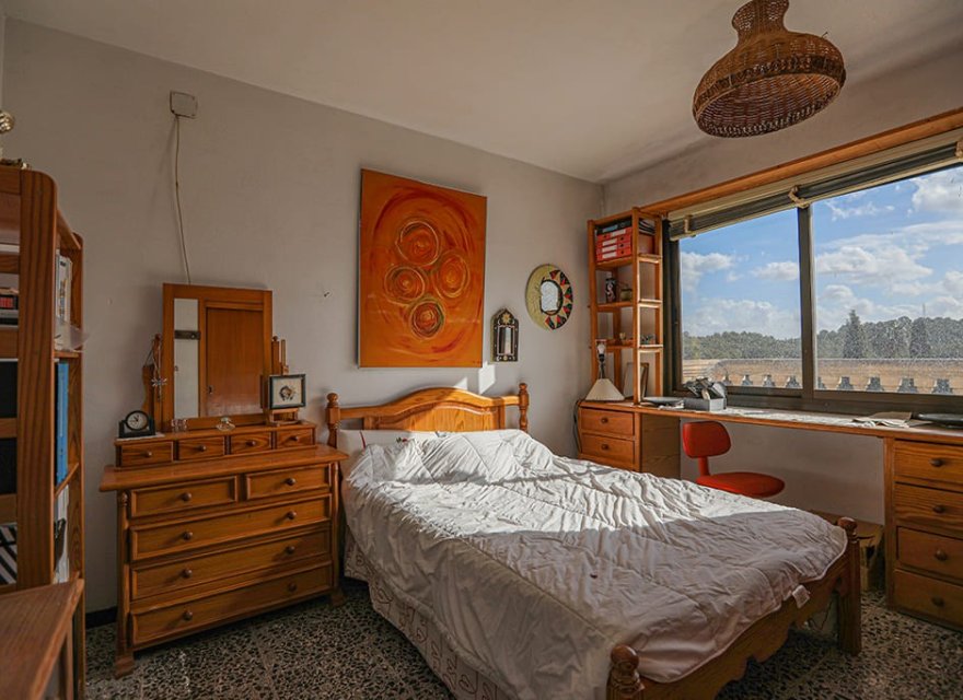 Resale - Villa - Esporles