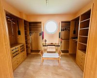 Resale - Villa - Еstepona - Costa del Sol