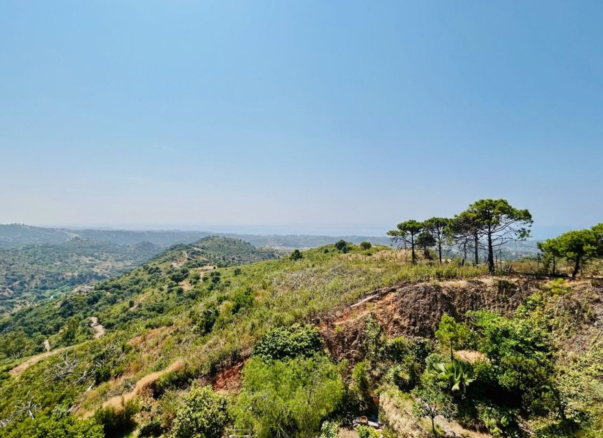 Resale - Villa - Еstepona - Costa del Sol