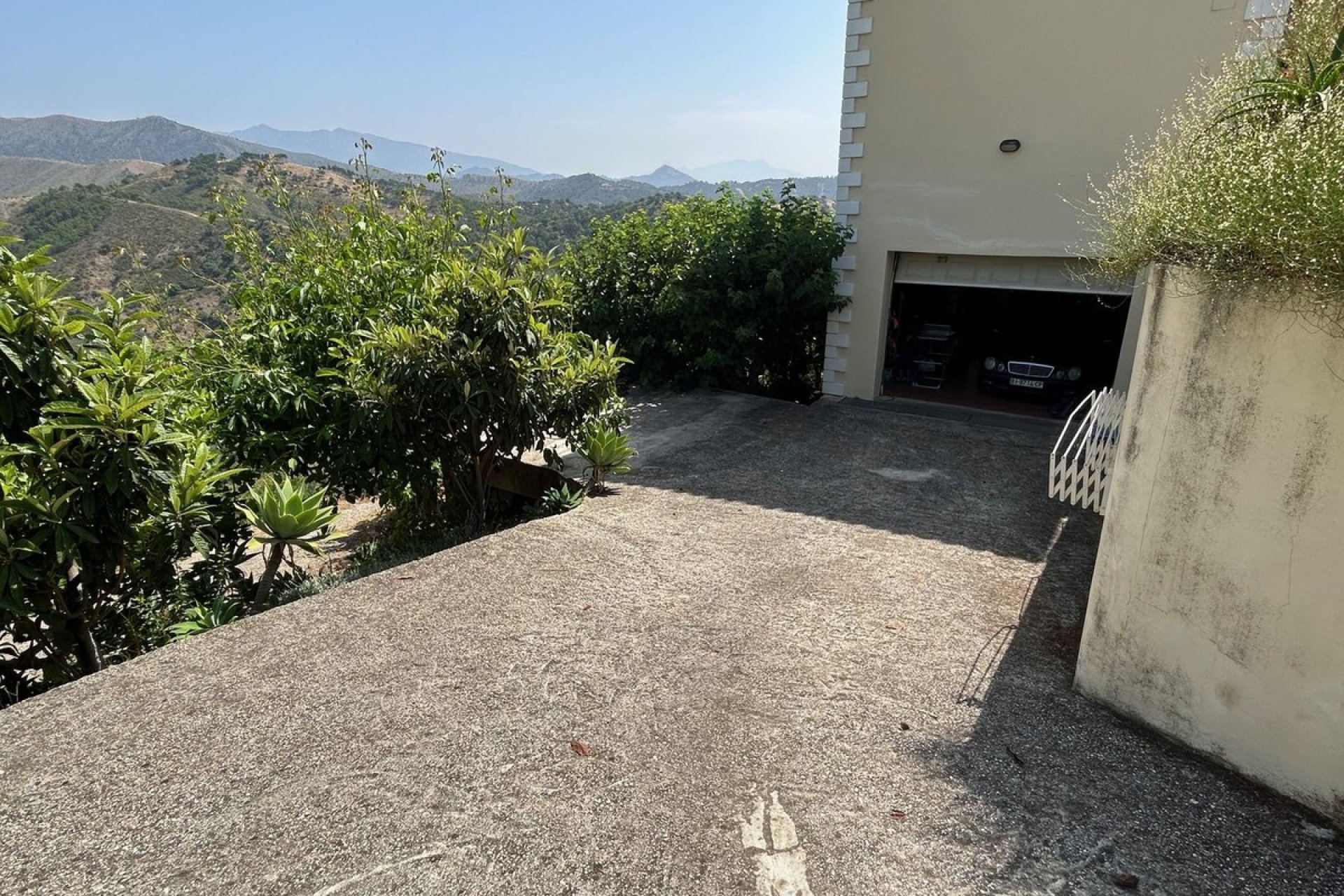 Resale - Villa - Еstepona - Costa del Sol