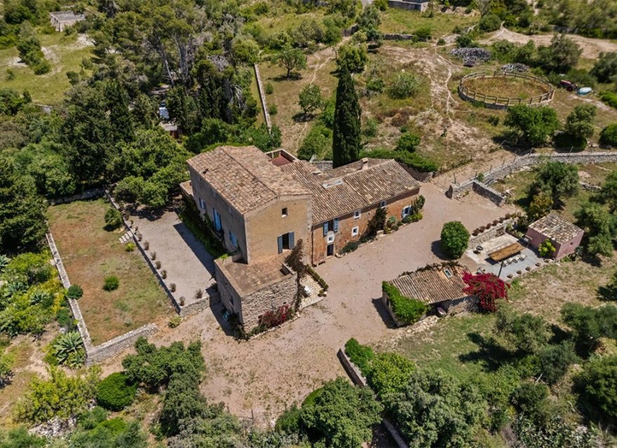 Resale - Villa - Felanitx