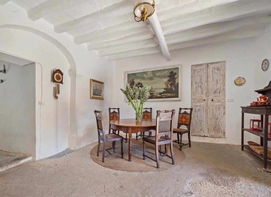 Resale - Villa - Felanitx