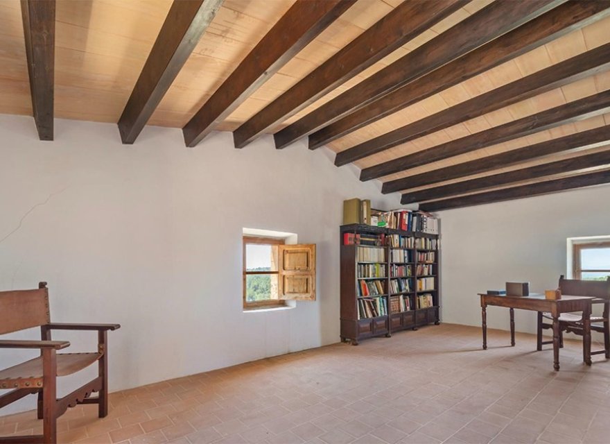 Resale - Villa - Felanitx