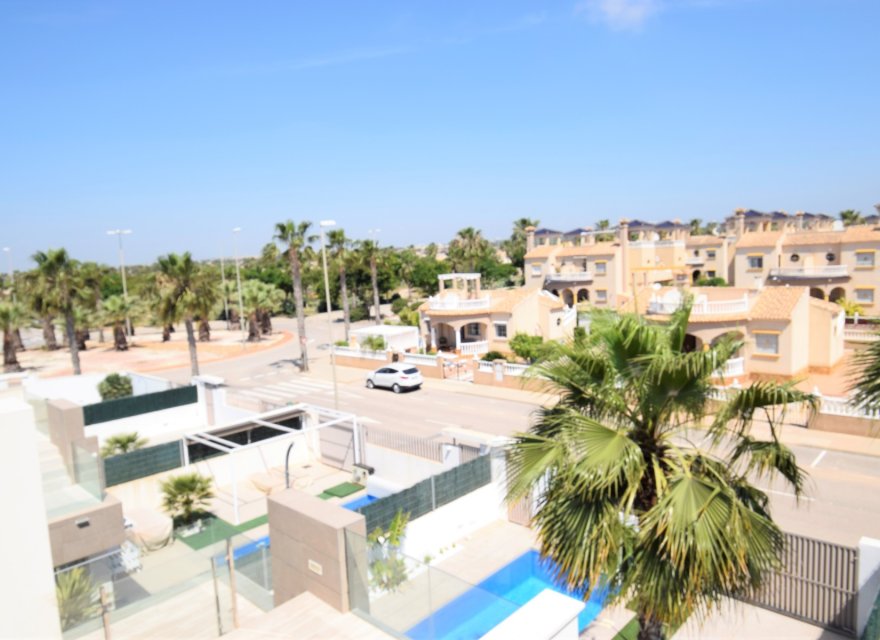 Resale - Villa - Guardamar del Segura - El Raso