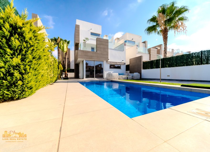 Resale - Villa - Guardamar del Segura - El Raso