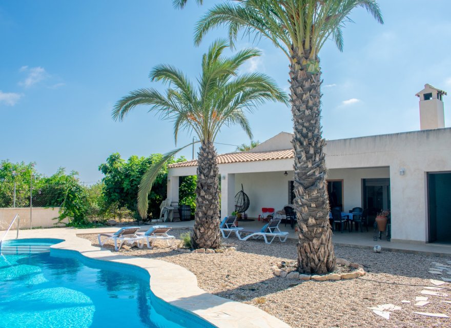 Resale - Villa - Guardamar del Segura - El Raso