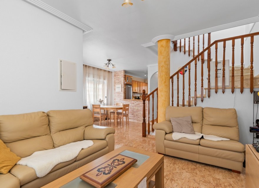 Resale - Villa - Guardamar del Segura