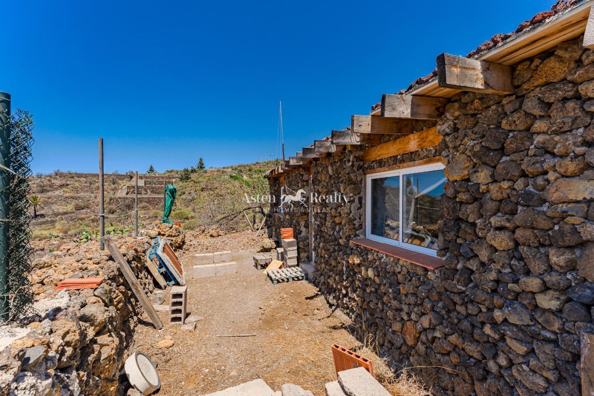 Resale - Villa - Guia De Isora - Chío