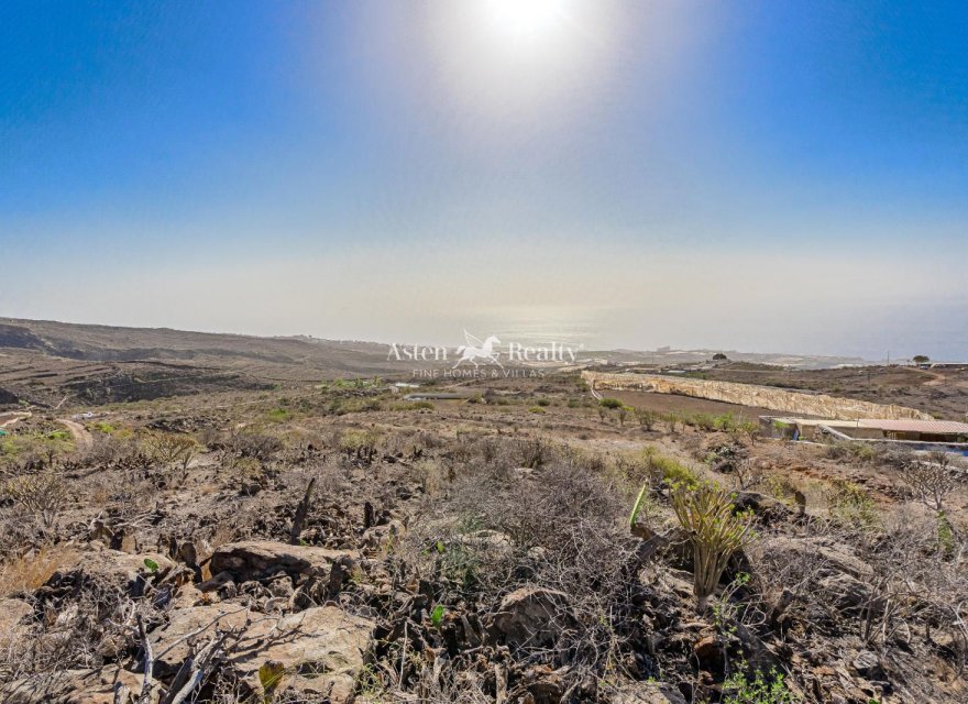 Resale - Villa - Guia De Isora - Piedra Hincada