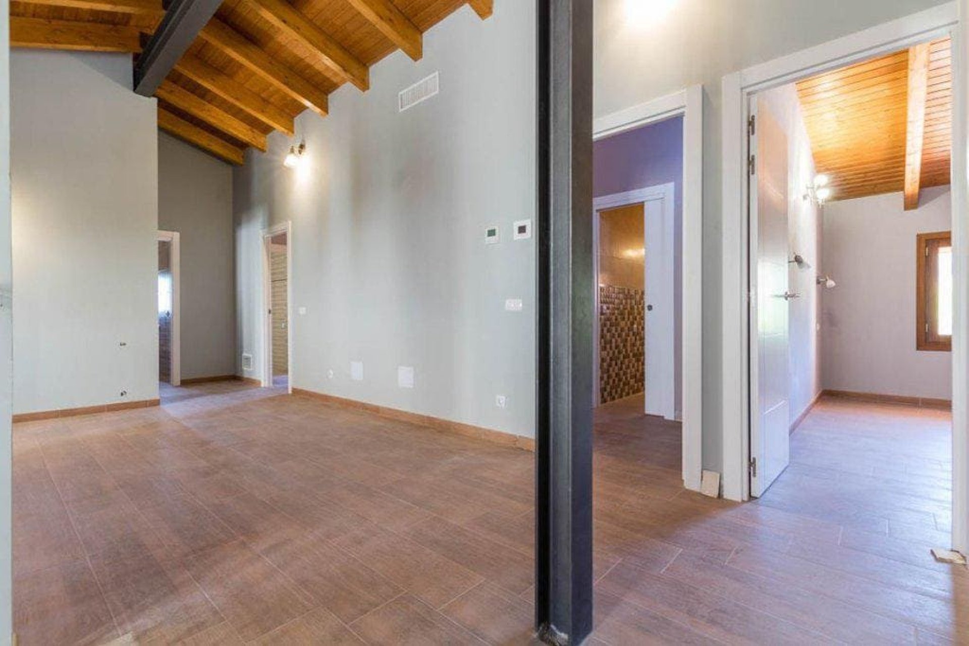 Resale - Villa - Inca