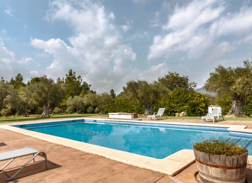 Resale - Villa - Inca