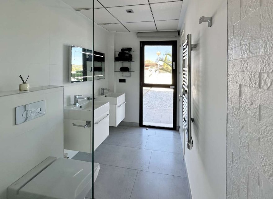 Resale - Villa - Jávea - Costa Blanca