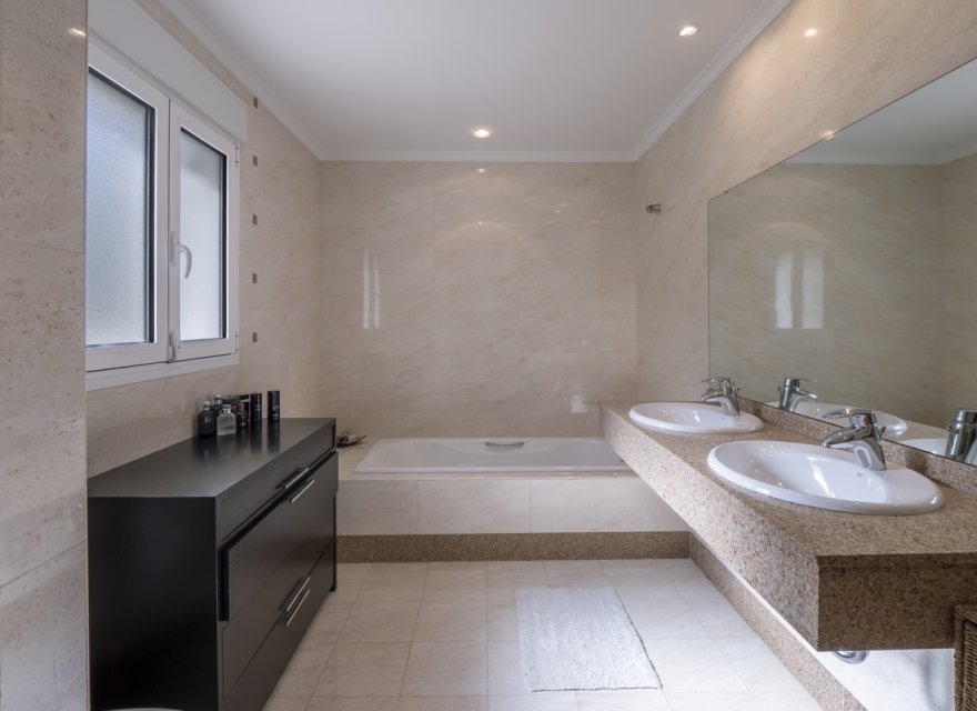 Resale - Villa - Jávea - Costa Blanca