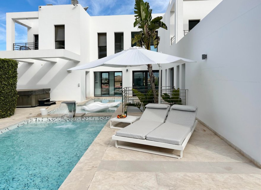 Resale - Villa - Jávea - Costa Blanca