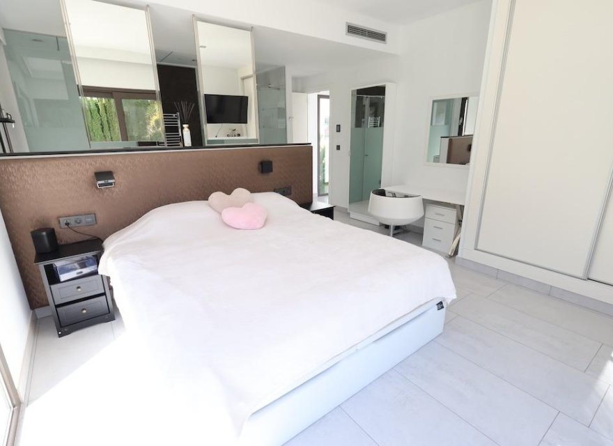 Resale - Villa - Jávea - Costa Blanca