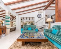 Resale - Villa - Jávea - Costa Blanca