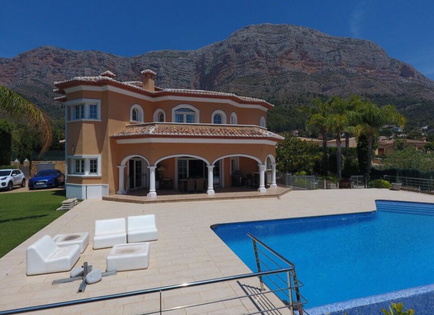 Resale - Villa - Jávea - Costa Blanca