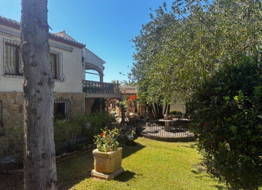 Resale - Villa - Jávea - Montgó