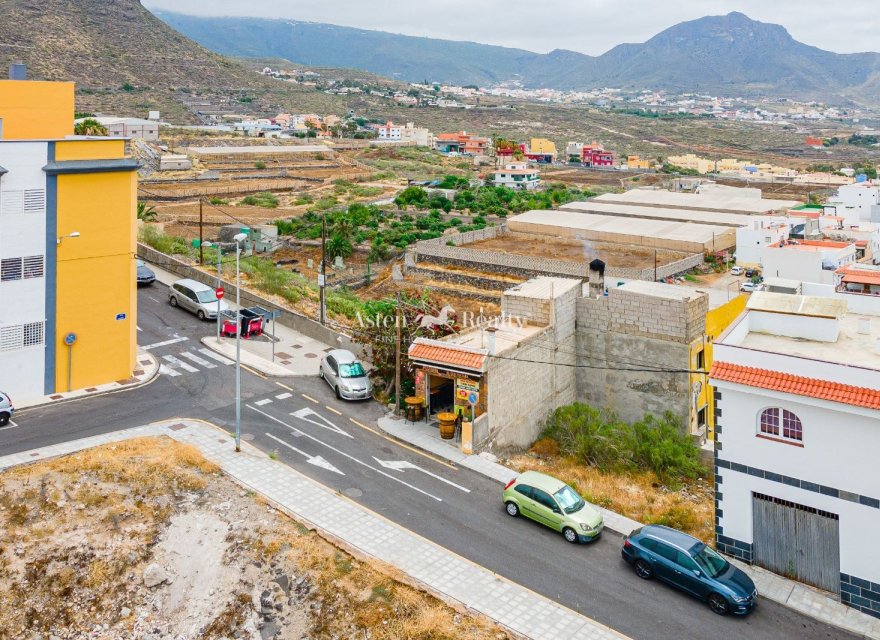 Resale - Villa - La Camella