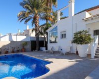 Resale - Villa - La Marina - La Marina / El Pinet