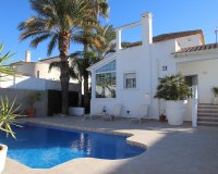 Resale - Villa - La Marina - La Marina / El Pinet