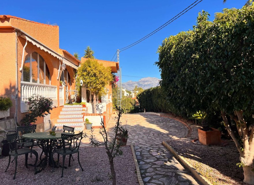 Resale - Villa - La Nucía - Barranco Hondo