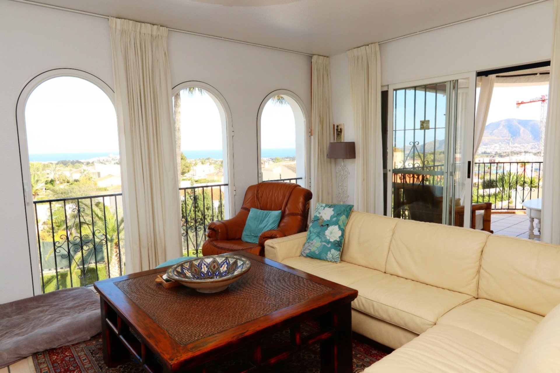 Resale - Villa - La Nucía - Costa Blanca