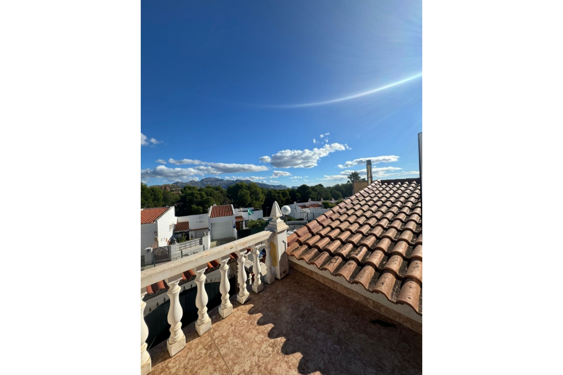 Resale - Villa - La Nucía - Costa Blanca