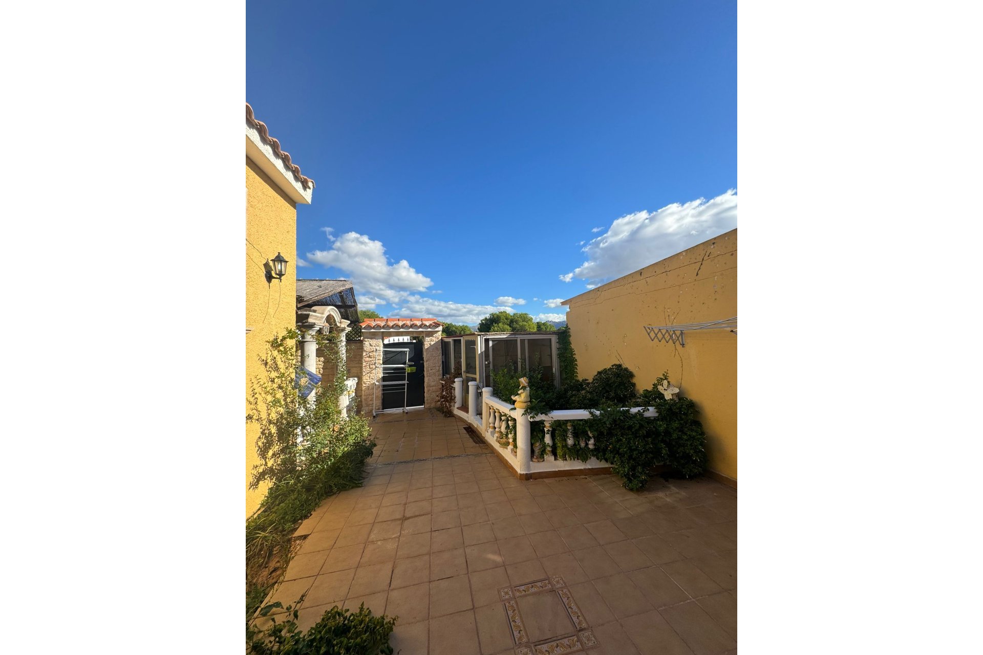 Resale - Villa - La Nucía - Costa Blanca