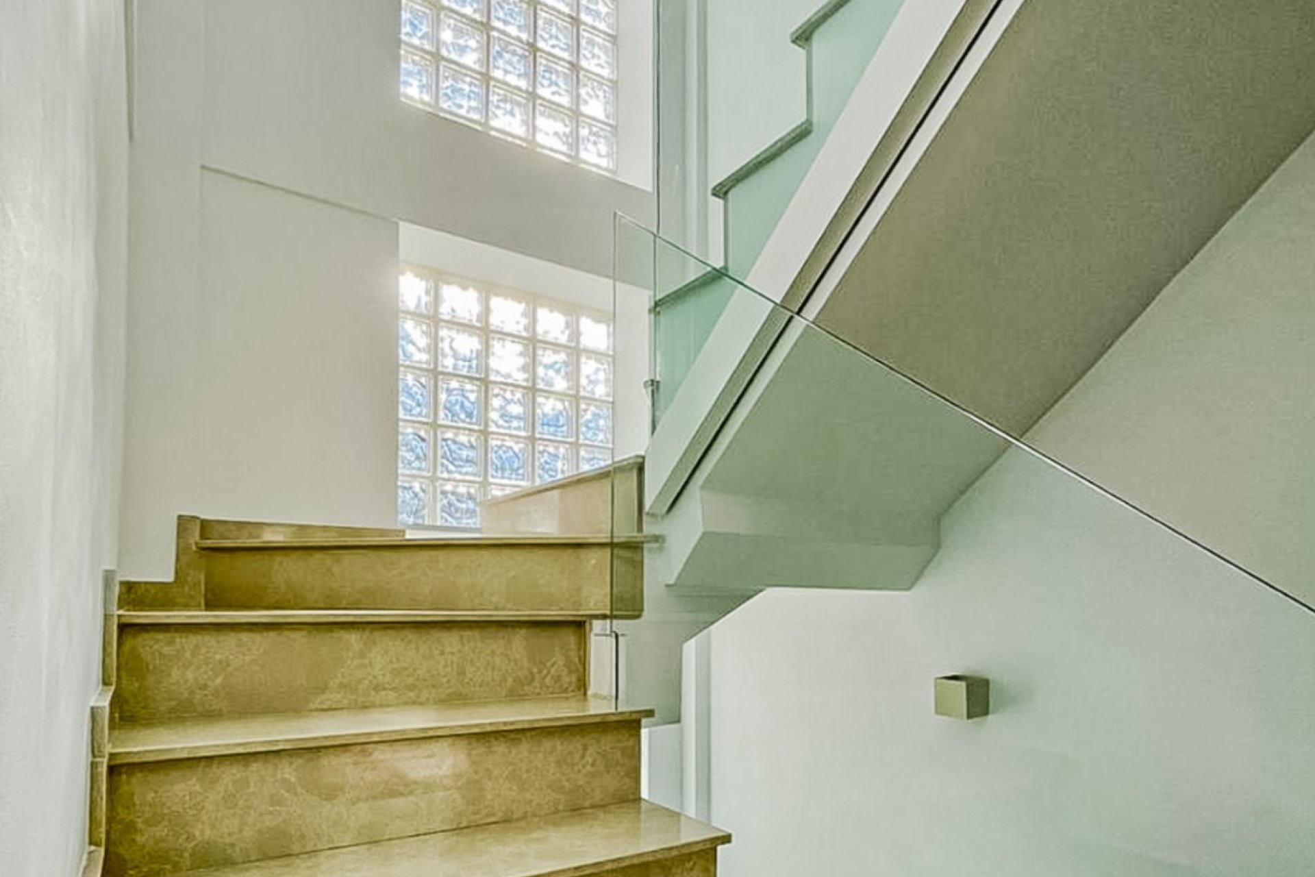 Resale - Villa - La Nucía - Monte Bello