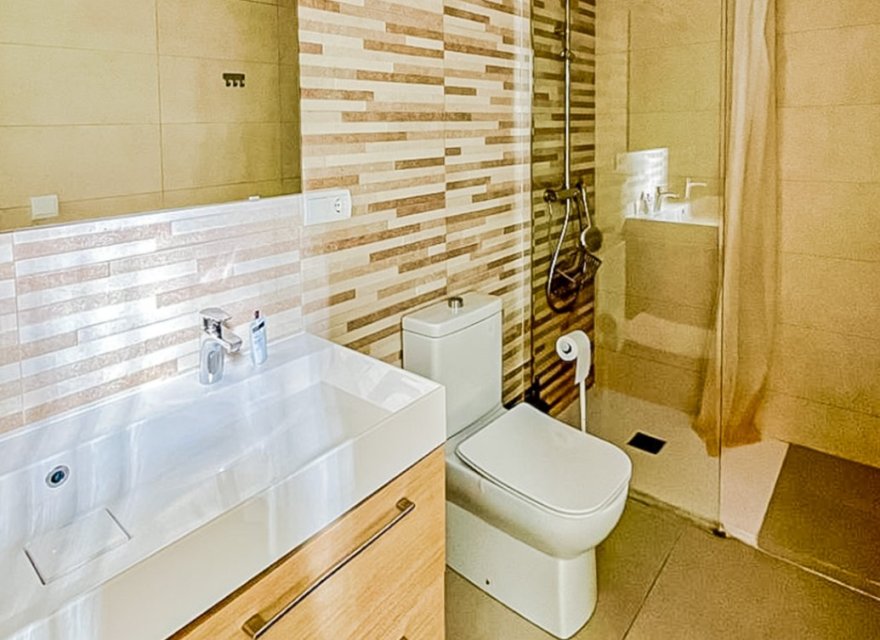 Resale - Villa - La Nucía - Monte Bello